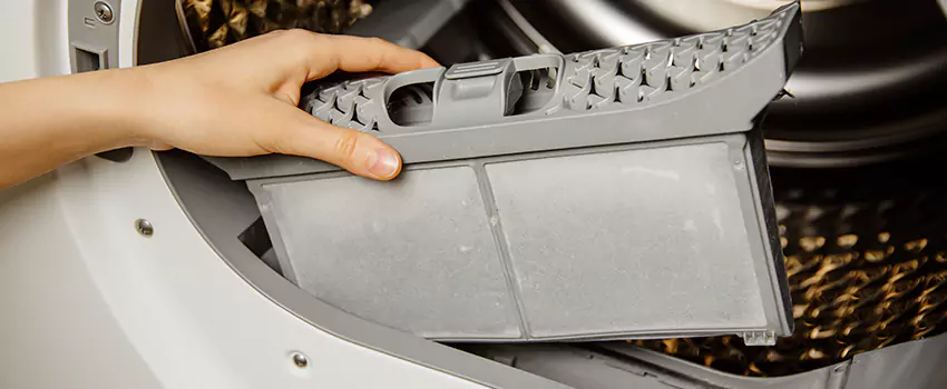 Signs Of A Clogged Dryer Lint Trap in Los Banos, California